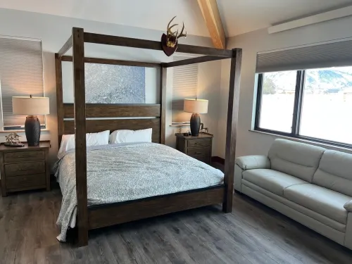 Beautiful 6-bedroom ranch at the foot of the Grand Teton Mountains. Hotel a Teton County