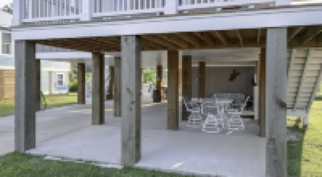 Beautiful Gulf Coast Home with Pool