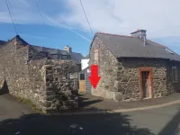 Typical house for 6 people, quiet location 1km from the beach