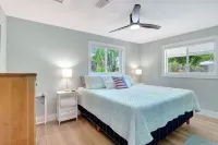 Charming cottage with views of the Imperial River