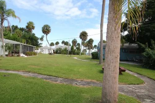 Waterfront property with a quaint one bedroom cottage enjoy old Florida Charm
