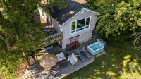 Welcome to The Boathouse! Waterfront/Boats/Hot tub Hotel di Rosendale