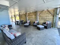 Oceanfront Escape – 6Br, 4BA with Pool & Private Beach Walkway