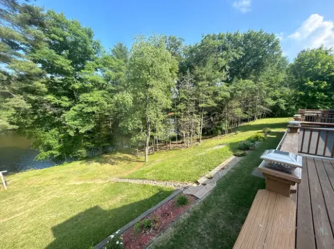 Peaceful & Spacious Wolf River Home - 4 Bedrooms, Pool, Fire Pits & Scenic Views