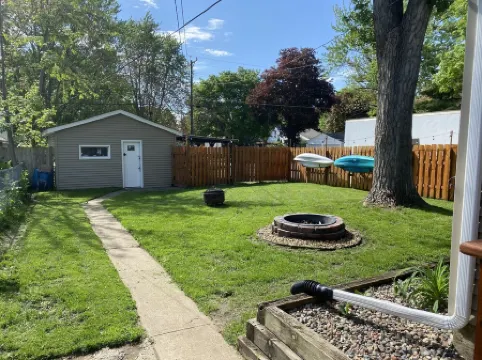 Cozy Lodge Theme Home in Beautiful Hudson, WI