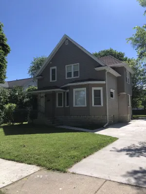 The Quincy Property (3.4 Mi to Lambeau and Resch)