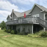 Huge deck, grill, stunning mountain views. EV charging station available.