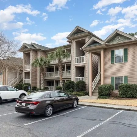 Newly Renovated 3bd/3ba Condo located on True Blue Golf Club.