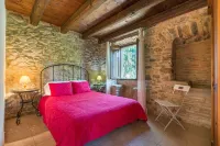 Near Beaches, Chic, Stylish Stone Cottage in Medieval Village, Lush Countryside