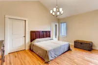 60 Minutes to Ski Country, 15 Minutes to Downtown Denver