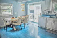 4-bedroom vacation home 8 minutes to Downtown Market Hotels in Wyoming