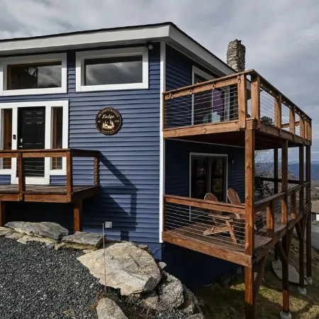 Ski-In/Out Luxury Lodge/Panoramic Sky High Views/Beech MTN