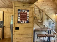 Deer Lick Cabin Lake Front Cabin That Sleeps 6.  Minutes from Bristol Hotels in Piney Flats