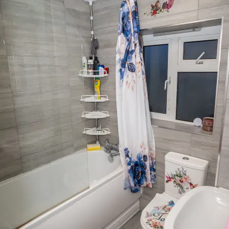 4 Bedroom house rented by the Room Отели в г. Харинги