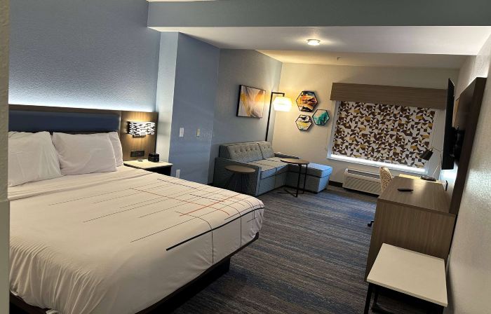 La Quinta Inn & Suites by Wyndham Macon West
