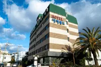 Emerald Hotel Hotel di Jeju