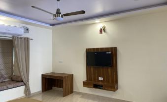 Pokaran Desert Resort - Housity