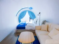 Lion Cafe Resort Hotels in Mihama