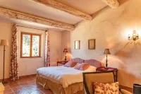 Mas de Fauchon Hotels in Lambesc