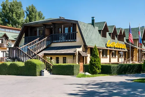 Saraishyq Hotel - Varme kilder