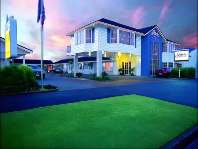 Barclay Motel