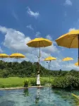 Samkara Restaurant and Garden Resort - Pool