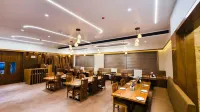 Hotel Aditya Mansingh Inn - Desayuno