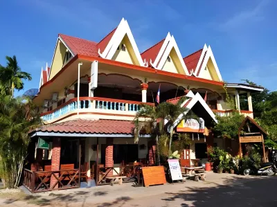 Don Khong 1 Guesthouse Hotels near Don Det