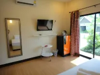 Kwankeaw Resort Hotel dekat Wat Sawan Tharam