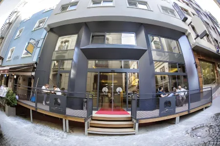 西魯克茲大廈酒店