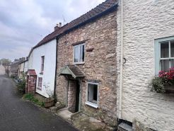 Cottage on Brook -> Castle, Walks, Shop & Cafe
