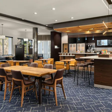 Courtyard by Marriott Fayetteville Fort Bragg Spring Lake