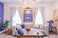 Designer 3 BR Home Vintage Tubs 2 parking, near San Francisco Bay UC Berkeley