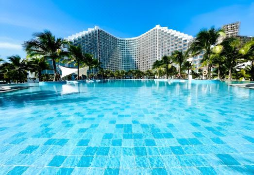 Golden Coast Retreat