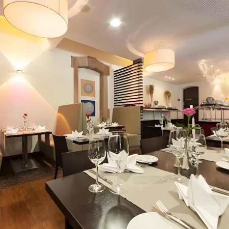 Novina Hotel Tillypark