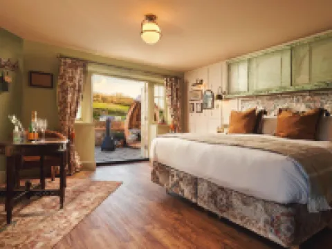 The Masons Arms Hotels in Seaton