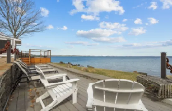 Luxury seaside retreat