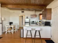 Kaweah Luxe Getaway with Laundry