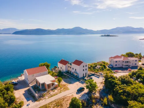 Zvonimir Hotel a Sreser