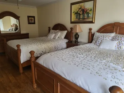 4 BR/3 BA Villa, Private Pool - Nr Chabad MARCH 2023 SALE Hotels near First Baptist Church Delray Beach