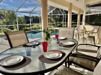 Villa with swimming pool & spa - Poolside Grill, Family-friendly, Water-view