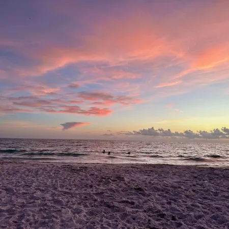 Beachfront..Island Beach Club - Gorgeous First Floor 2 Bed, 2 Bath with Pool