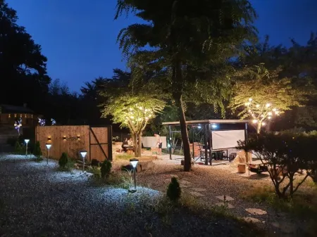 Wanju Del Luna Pension (Hanok Village)