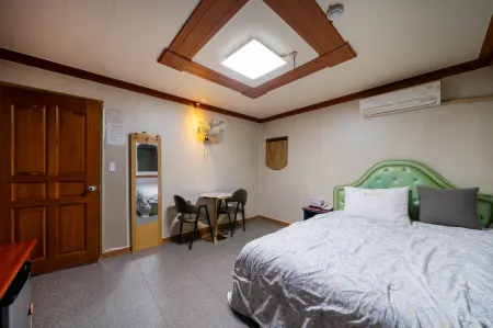 Busan Seodong Pares Отели рядом с достопримечательностью «Пусанский университет иностранных языков»