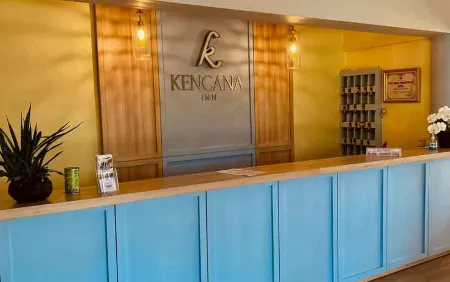 Kencana Hotel Отели рядом с достопримечательностью «Ambarawa Railway Museum»