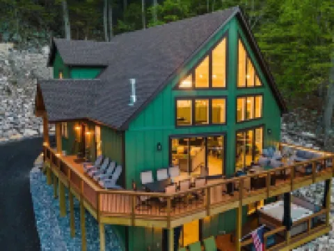 Emerald Escape - Managed by Gr8Escapes Hotels in Massanutten