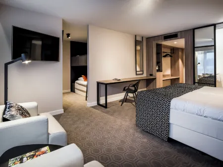 Van der Valk Hotel Maastricht Отели рядом с достопримечательностью «Базилика Девы Марии»