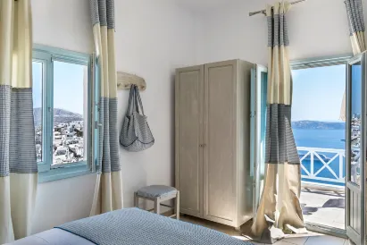 Blue Dolphins Apartments