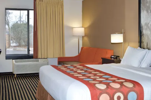 Super 8 by Wyndham Wausau Hotel di Wausau