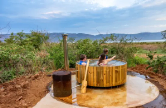 白象野生動物園非洲露營
